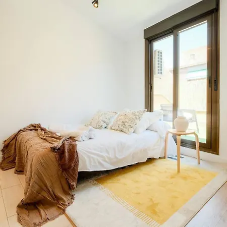 Atico Ordesa Barbacoa Terraza Wifi 4 Pax Ascensor Zaragoza