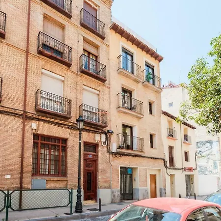 Atico Ordesa Barbacoa Terraza Wifi 4 Pax Ascensor Saragoça