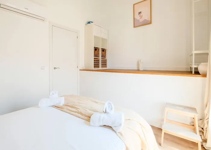 Atico Ordesa Barbacoa Terraza Wifi 4 Pax Ascensor Apartment