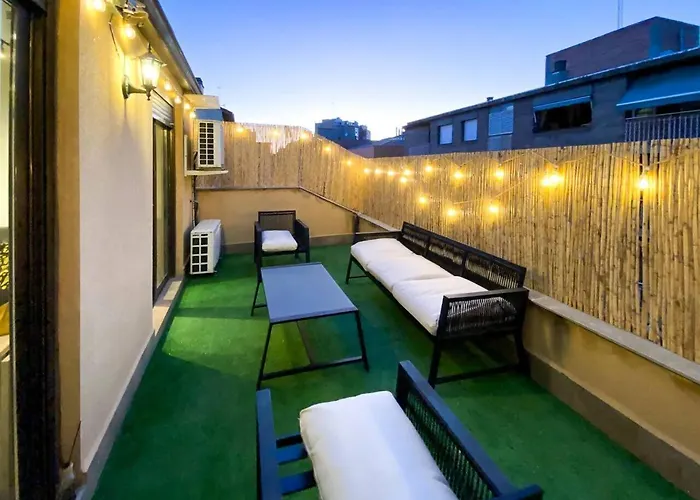 Atico Ordesa Barbacoa Terraza Wifi 4 Pax Ascensor Apartment *